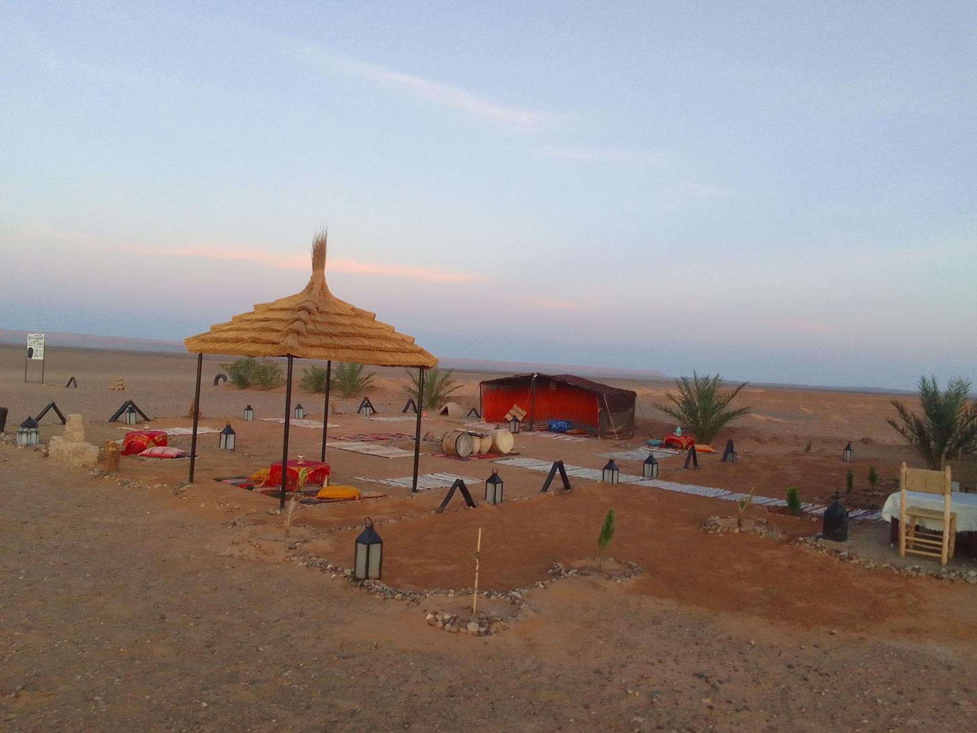 Camp Familia Erg Chebbi Hotel Merzouga Exterior foto
