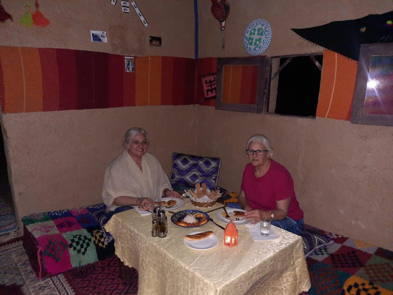 Camp Familia Erg Chebbi Hotel Merzouga Exterior foto